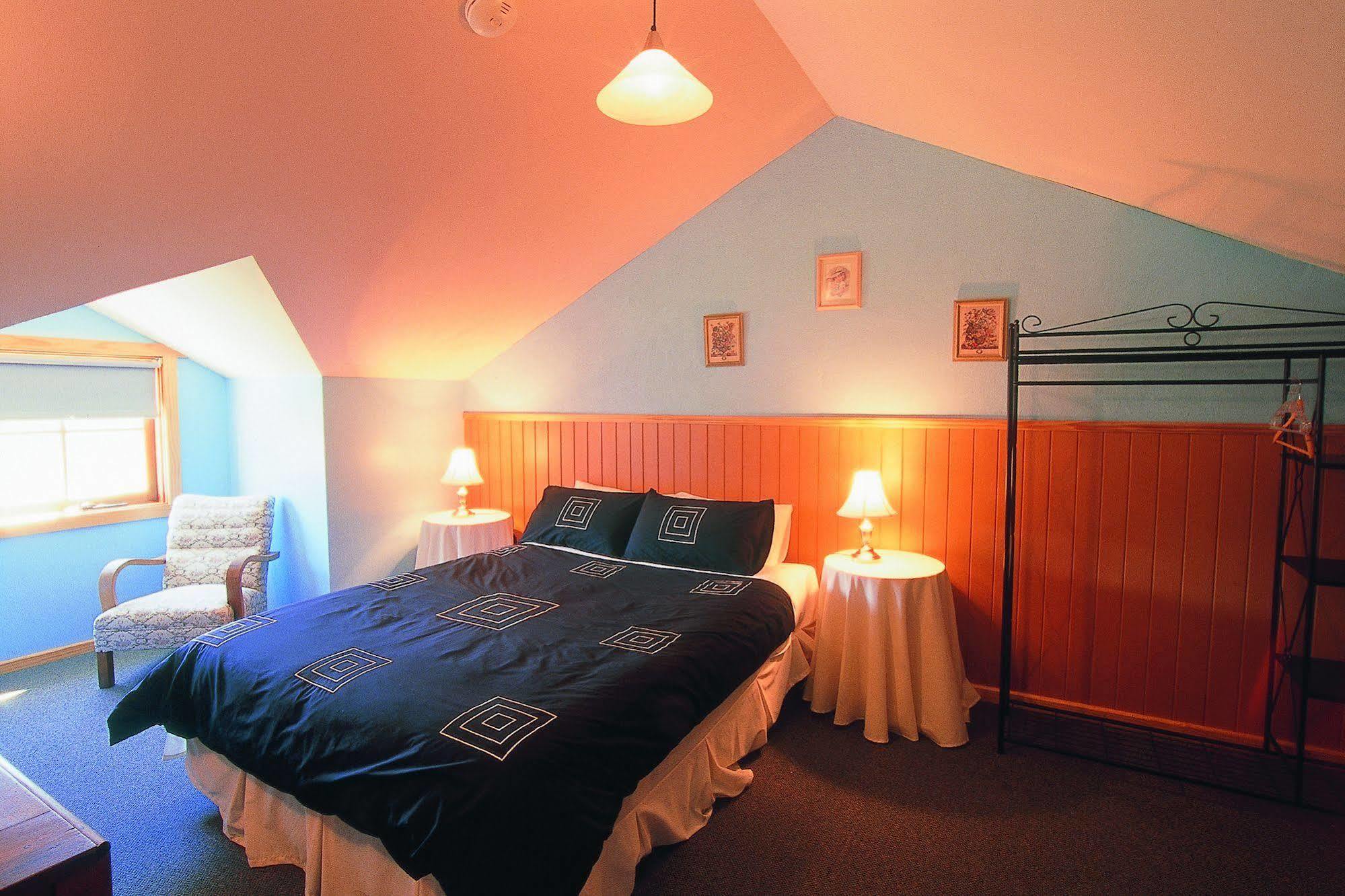 Platypus Park Country Retreat Villa Bridport Bagian luar foto