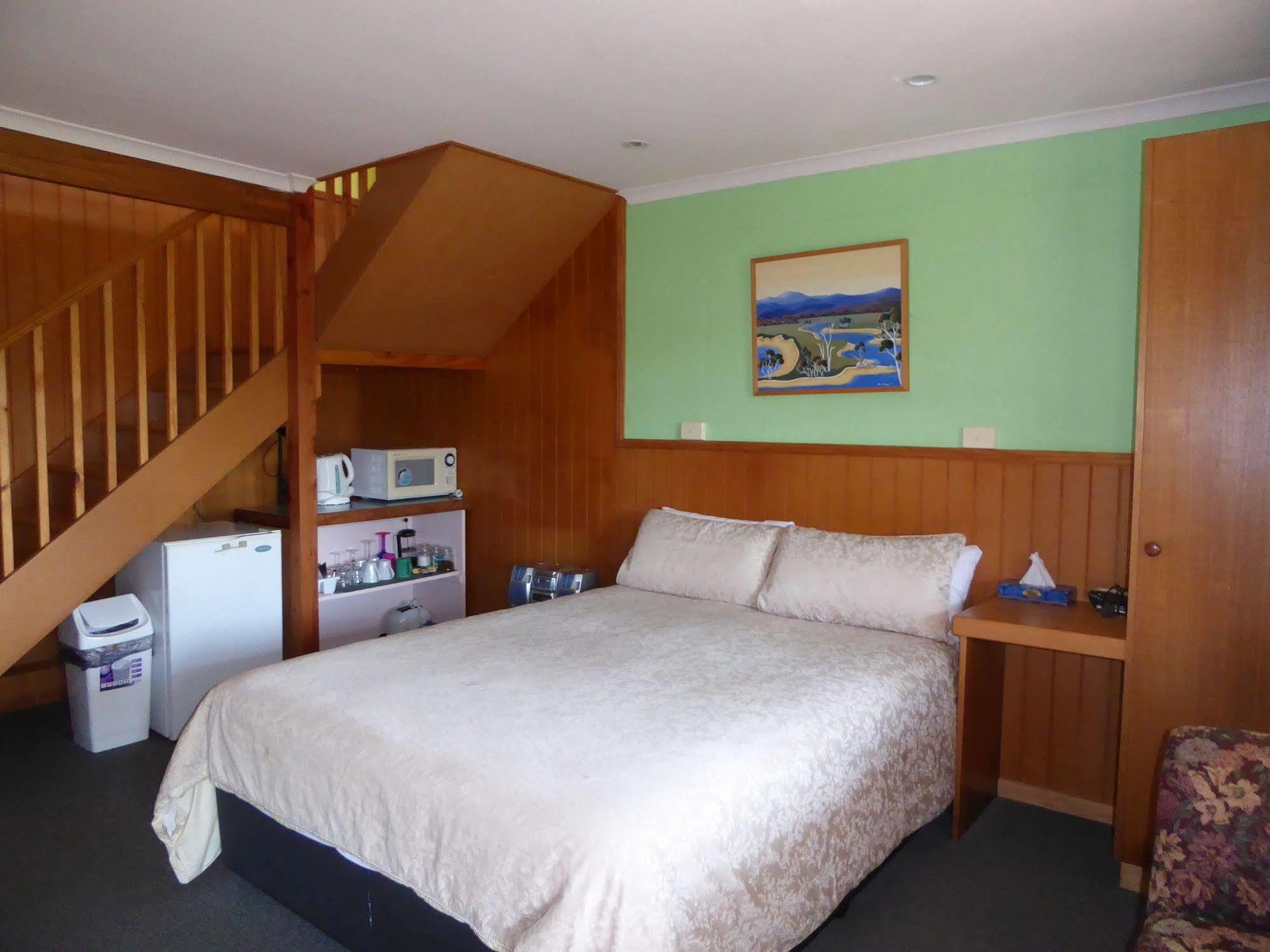 Platypus Park Country Retreat Villa Bridport Bagian luar foto