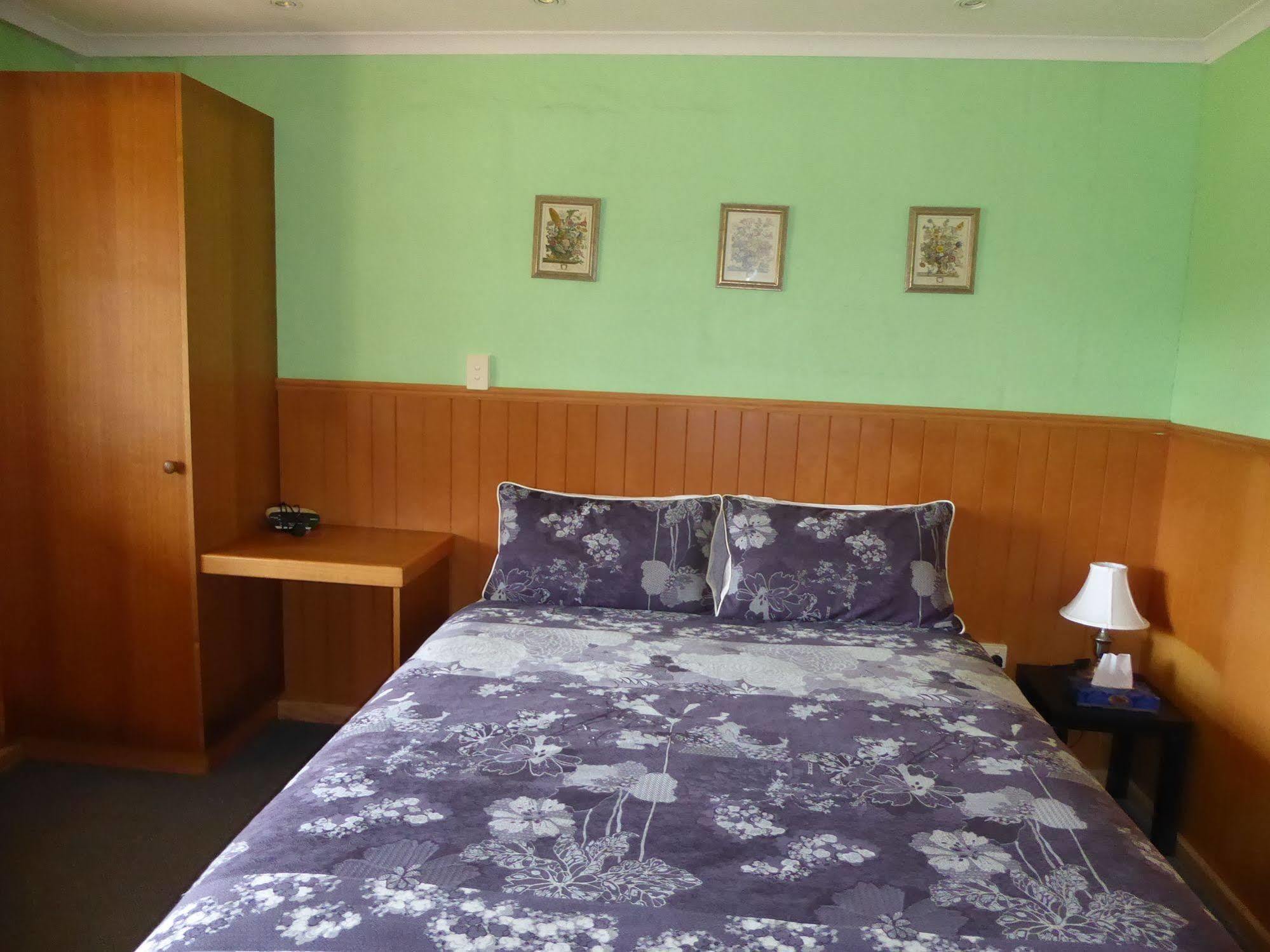 Platypus Park Country Retreat Villa Bridport Bagian luar foto